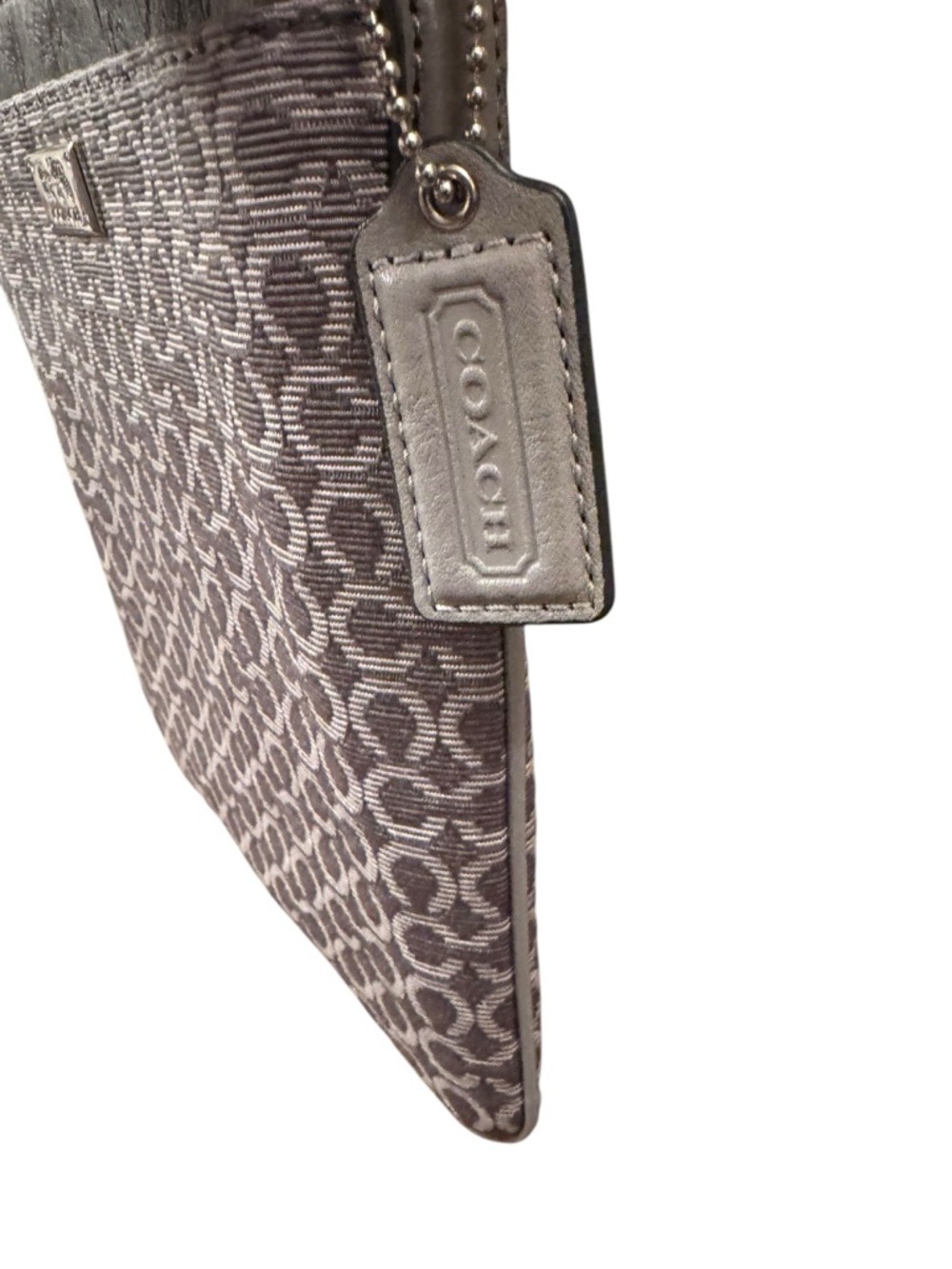Coach Madison Op Art Needlepoint Swingpack - Picture 3 of 15